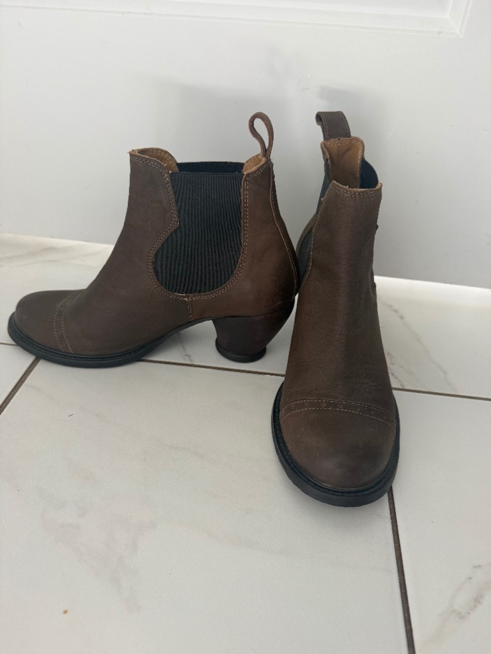 John Fluevog East End Odlum Chelsea Boots